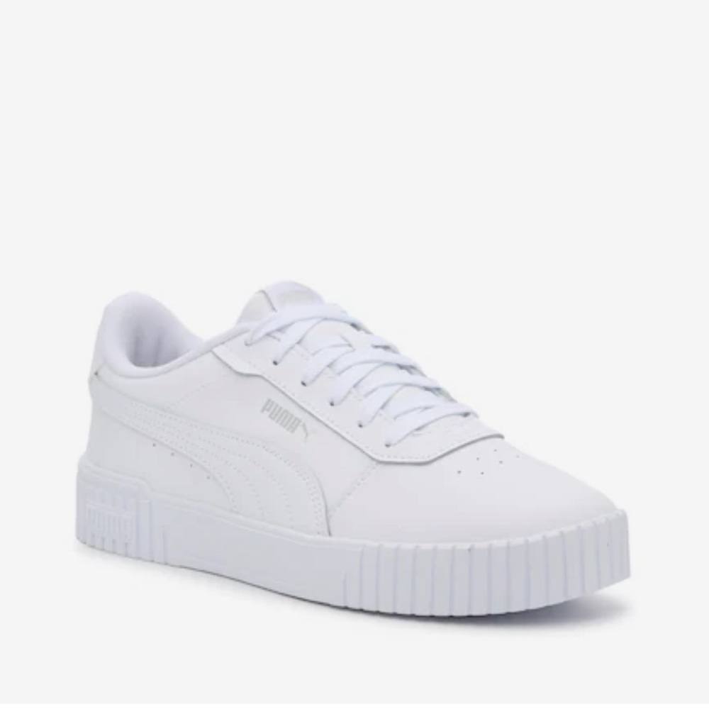 Puma white sneaker women size 8